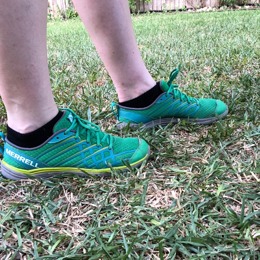 Green Trail Running Low Top Light Sneaker Shoe
